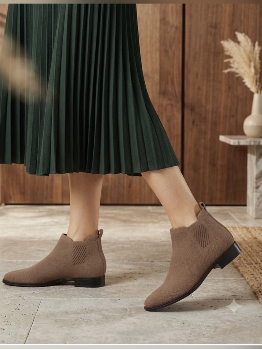VIVAIA Ryan Pro Espresso Boots Size 39.5 US 8.5 Like New In Box
